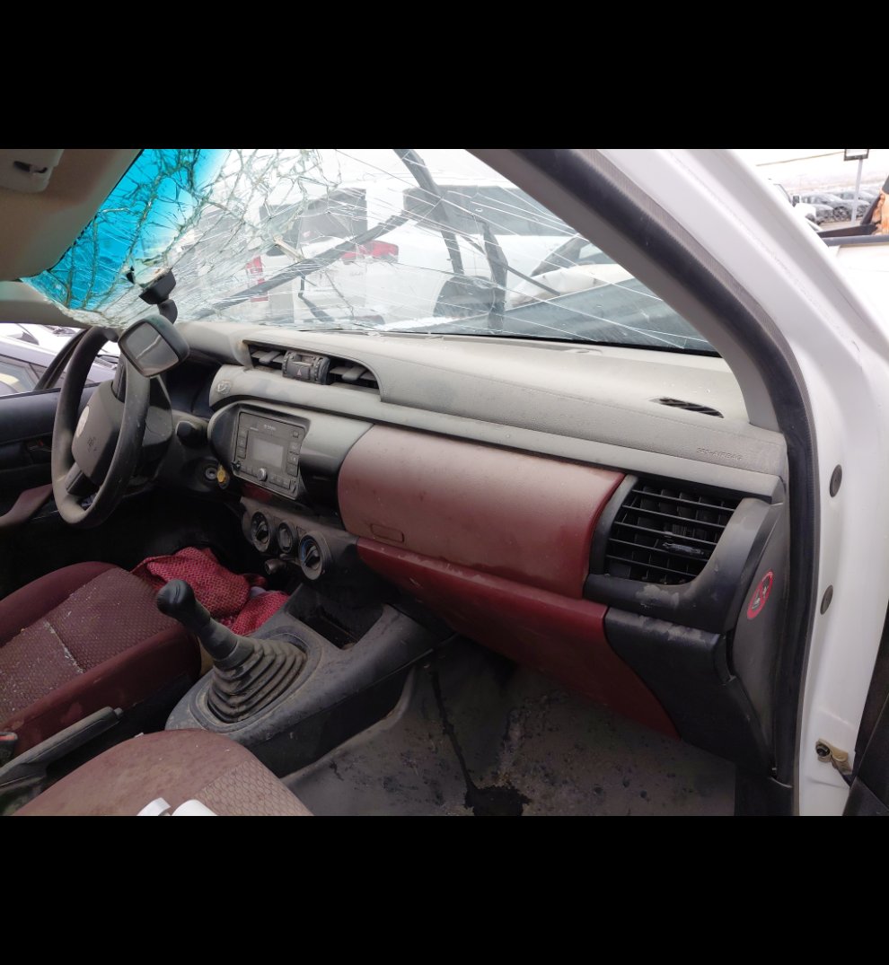 Toyota Hilux  2022 image