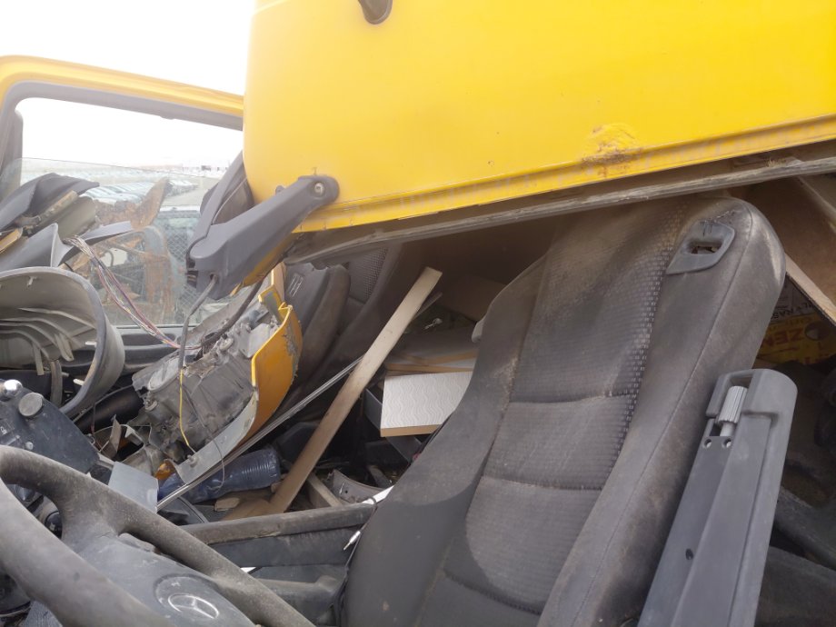 Mercedes Actros  2014 image