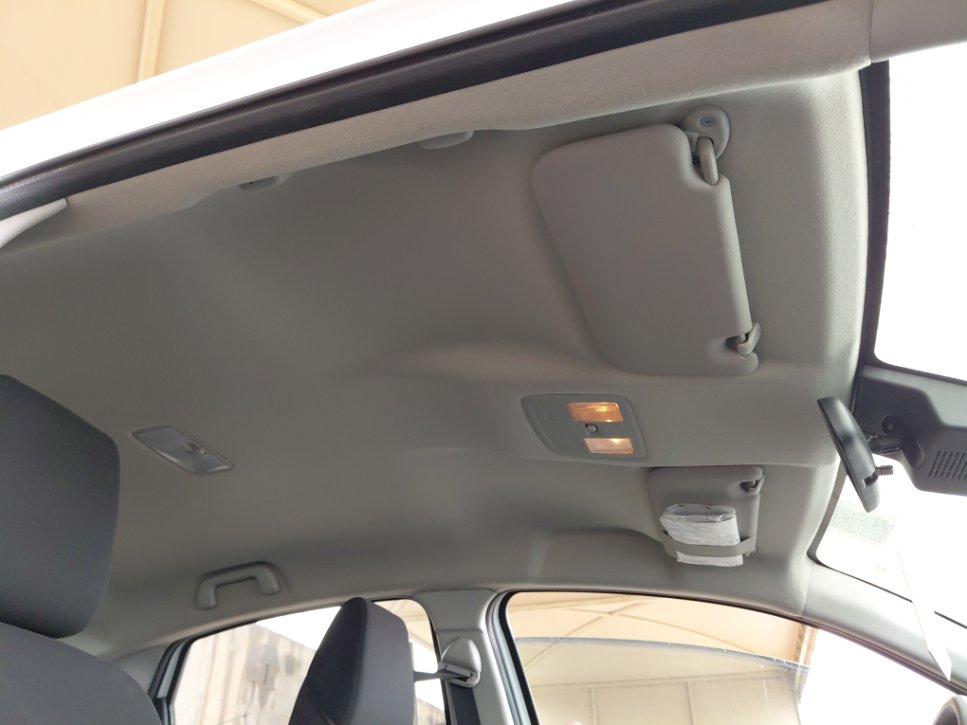 Toyota Yaris Y PLUS 2024 image