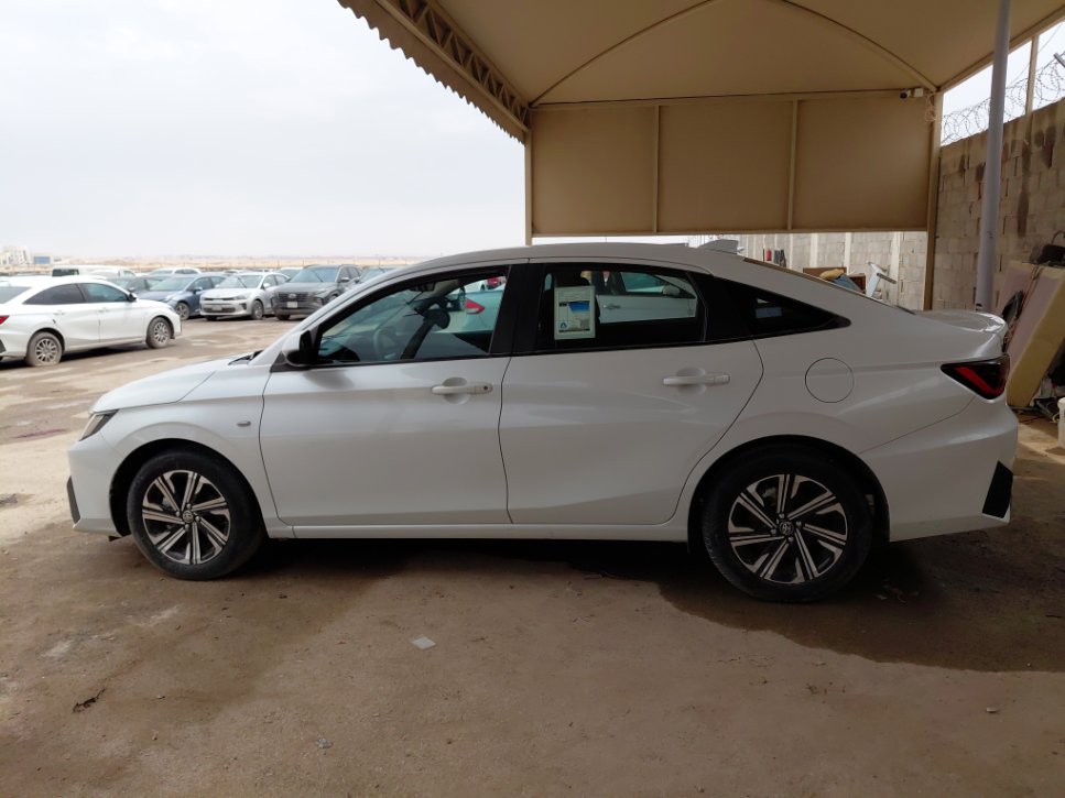 Toyota Yaris Y PLUS 2024 image