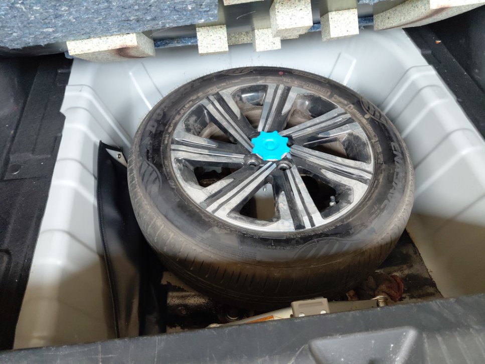 Toyota Yaris Y PLUS 2024 image