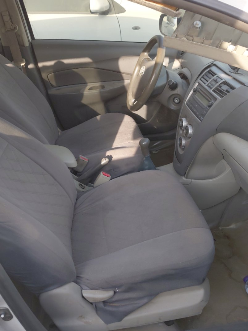 Toyota Yaris  2012 image