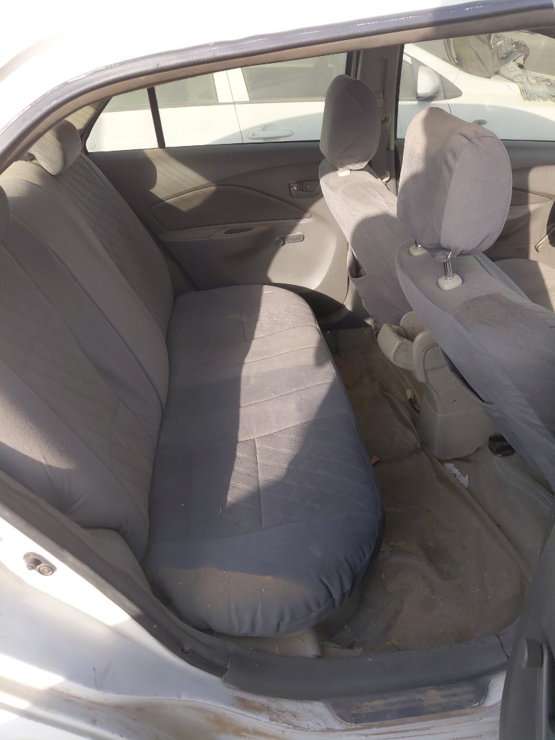 Toyota Yaris  2012 image