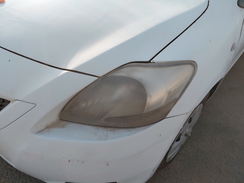 Toyota Yaris  2012 image