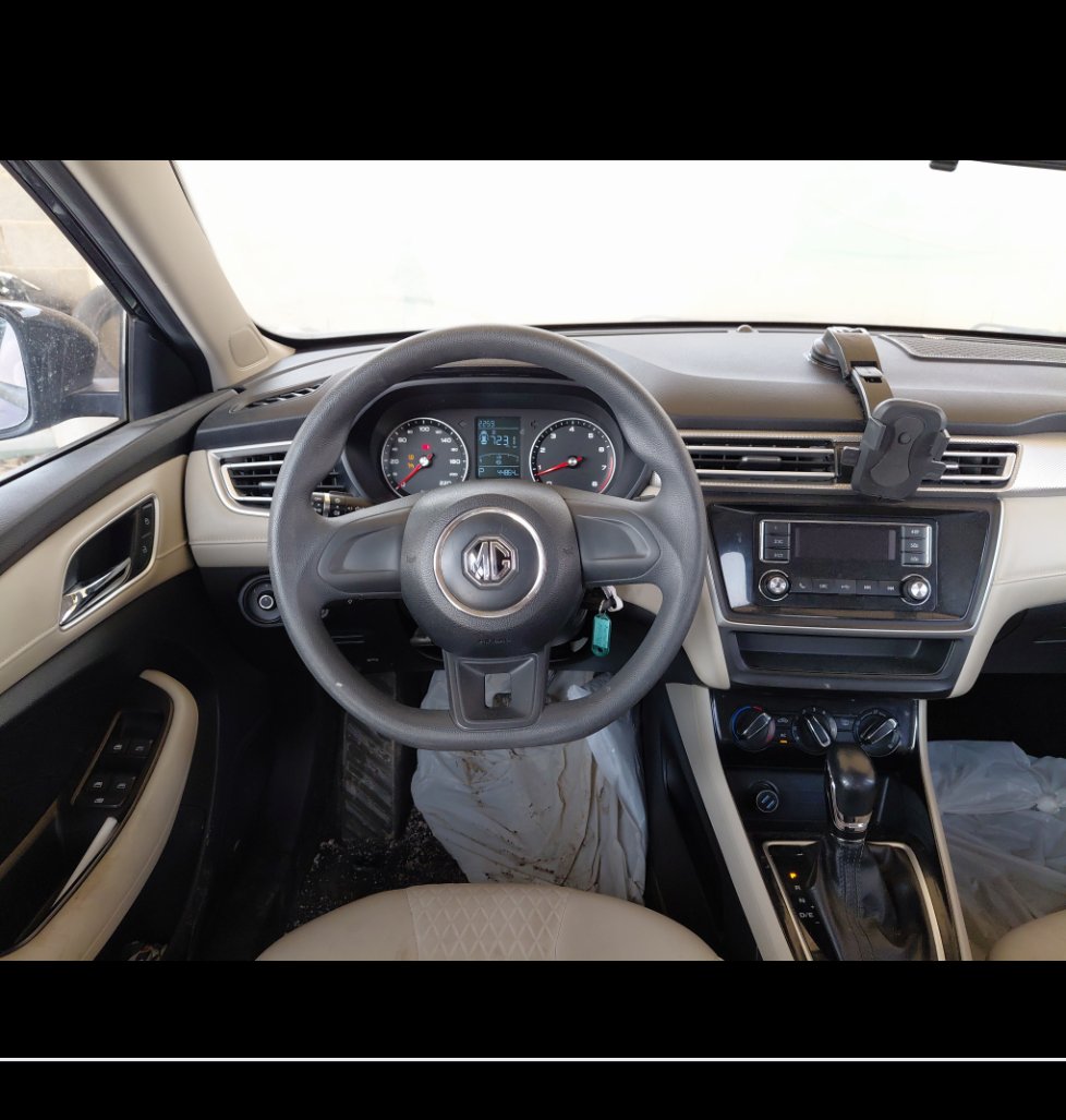 MG 5 عادي 2023 image