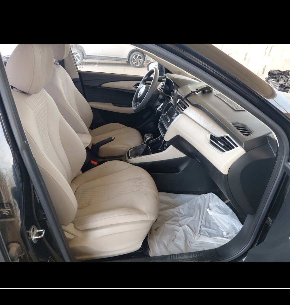 MG 5 عادي 2023 image