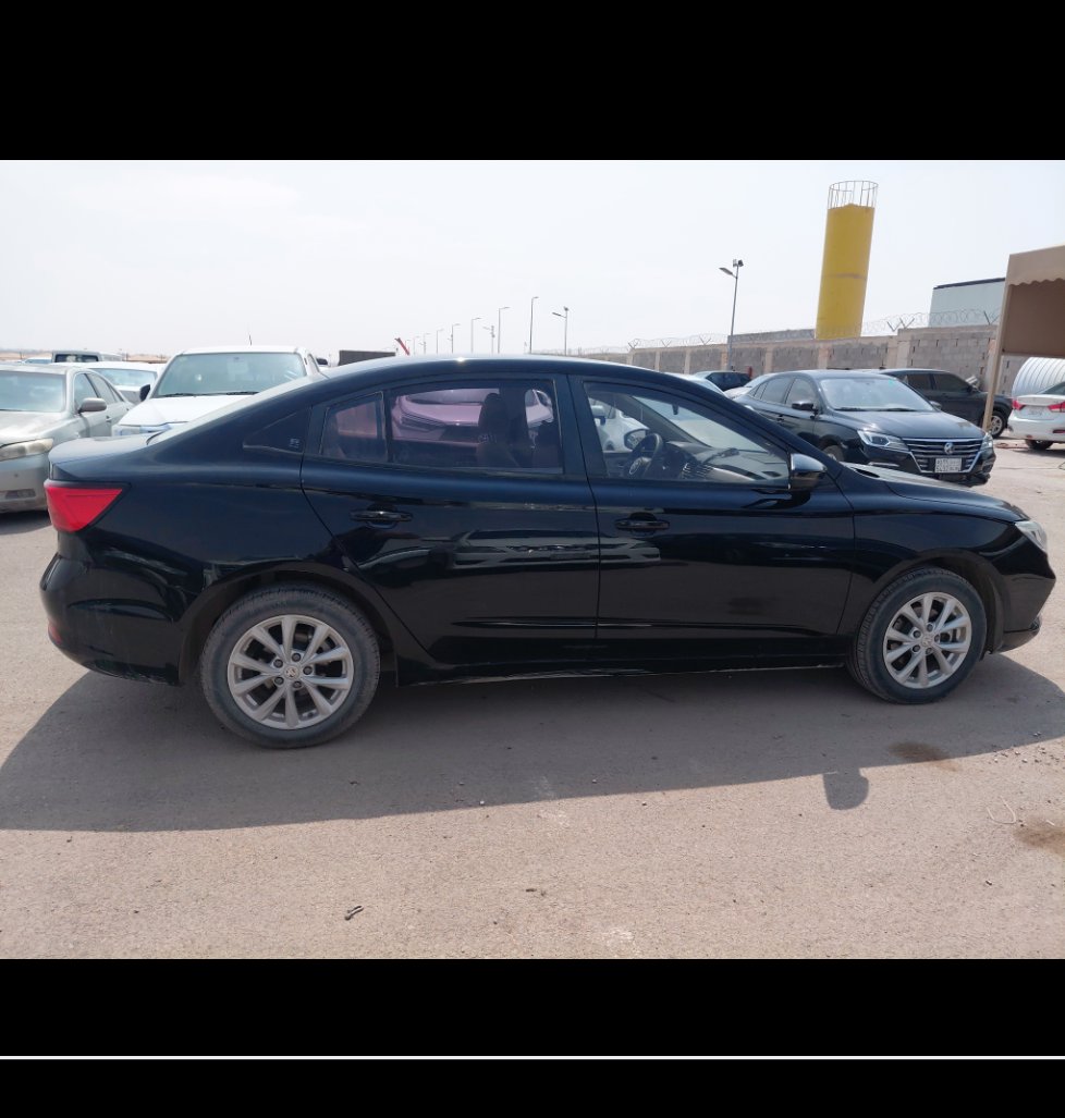 MG 5 عادي 2023 image