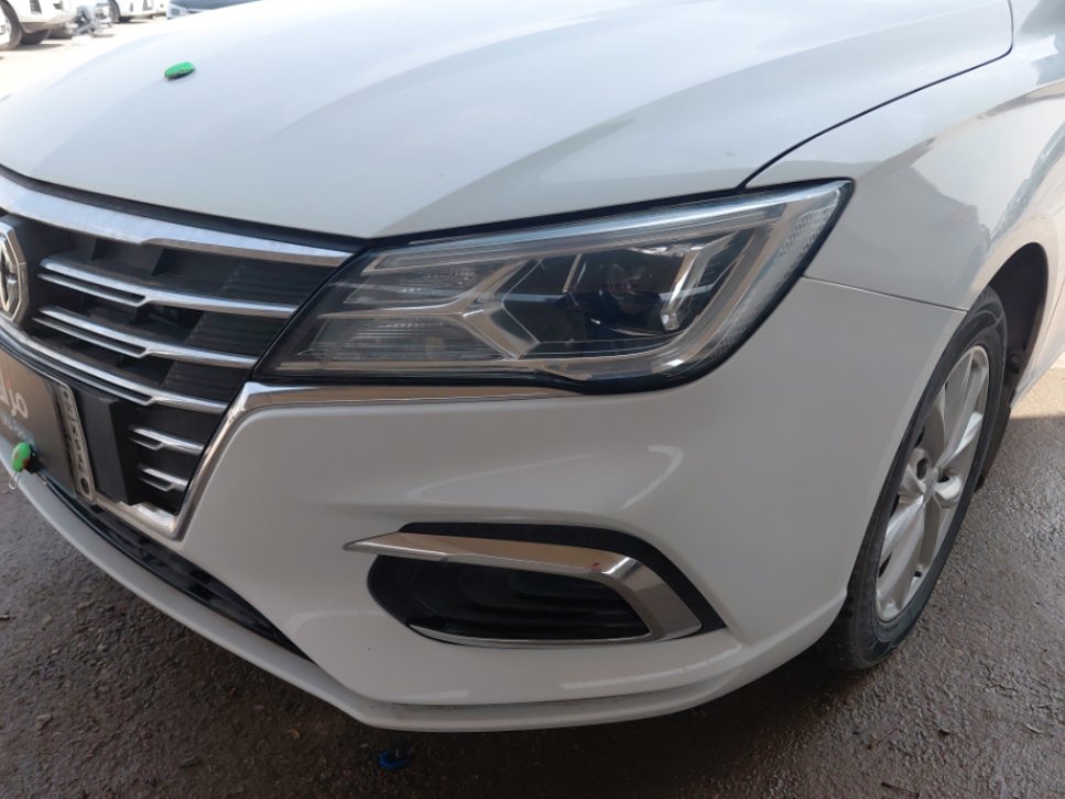 إم جي 5  2024 image