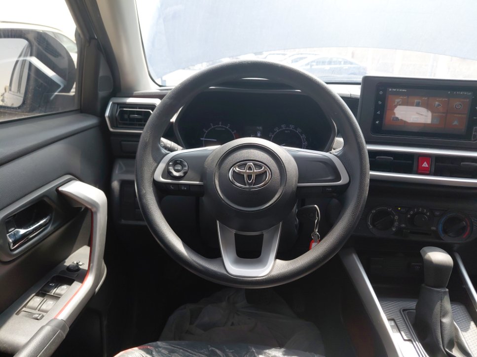 Toyota RAIZE XLE 2023 image