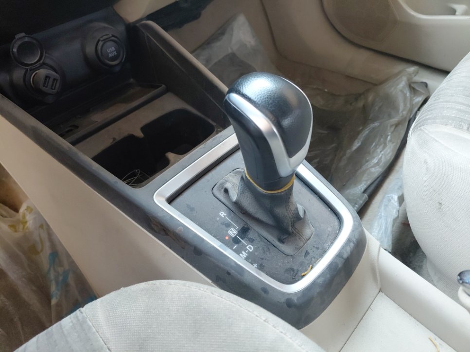 Suzuki DZIRE GL 2023 image