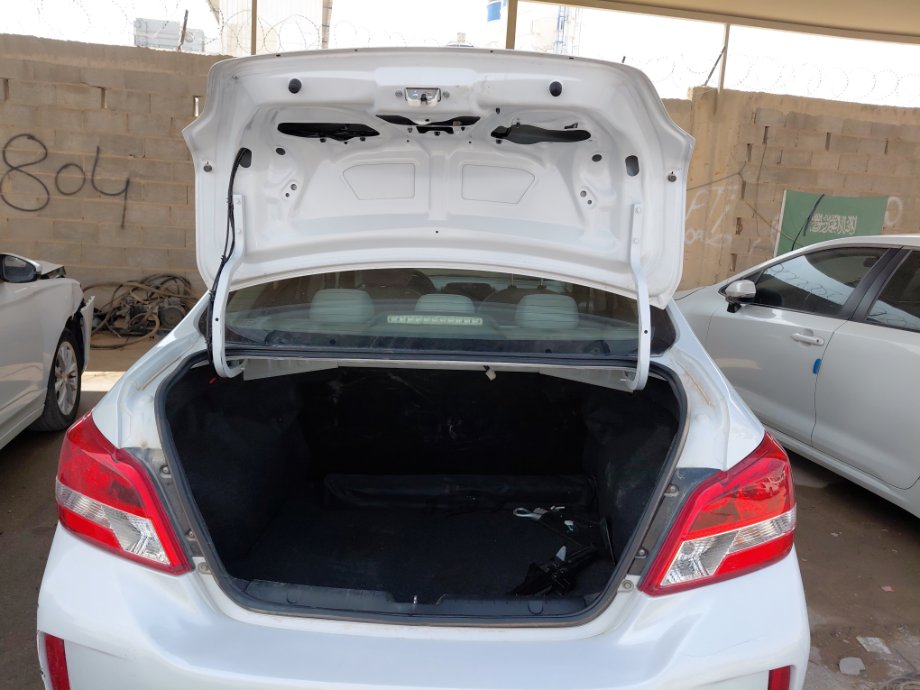 Mitsubishi Attrage L 2021 image