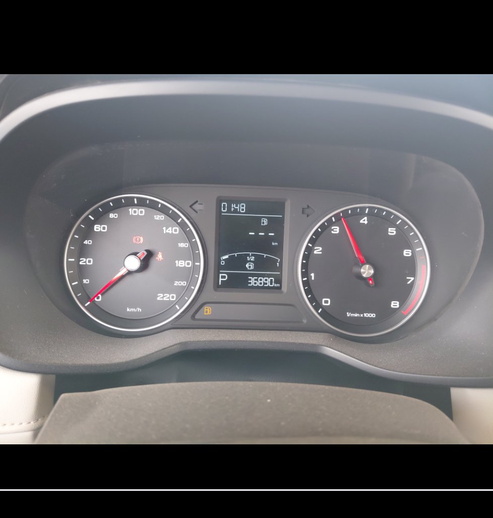 MG 5  عادي 2024 image