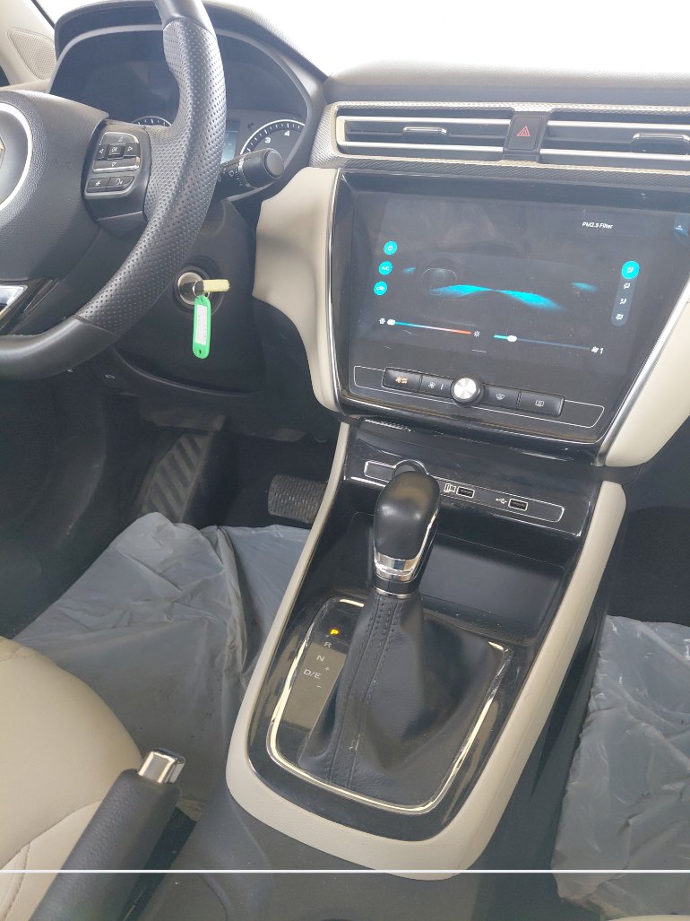 MG 5  عادي 2024 image