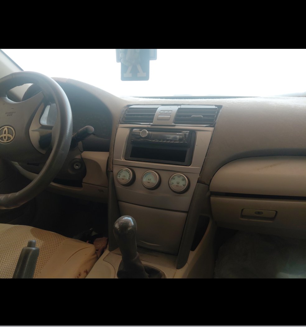 Toyota Camry  2011 image