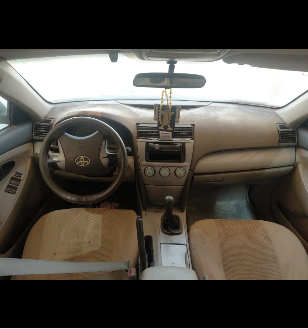 Toyota Camry  2011 image
