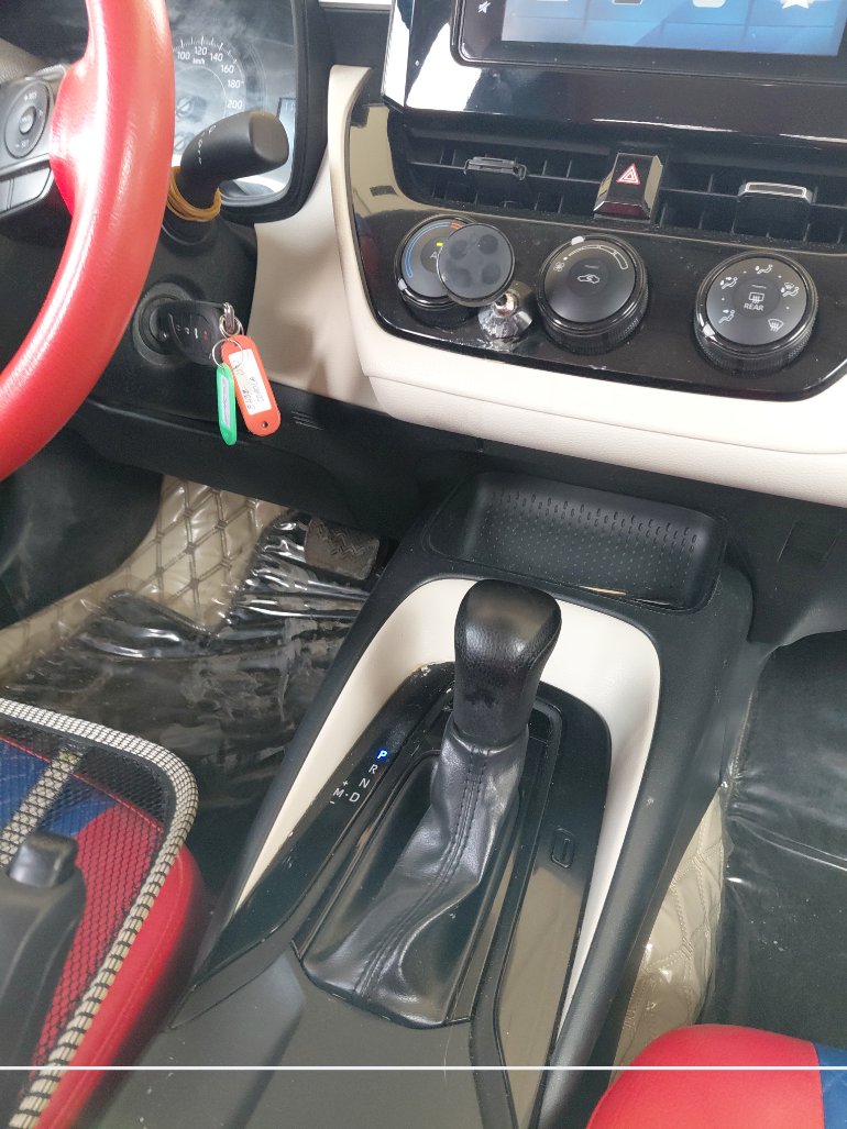 Toyota Corolla XLI   2023 image