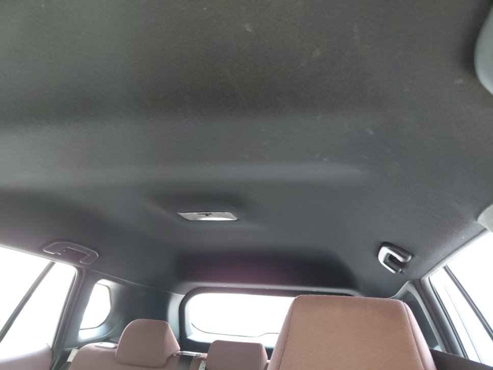 Toyota Corolla Cross LE HEV 2022 image