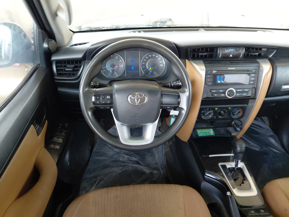 Toyota Fortuner GX1 2016 image