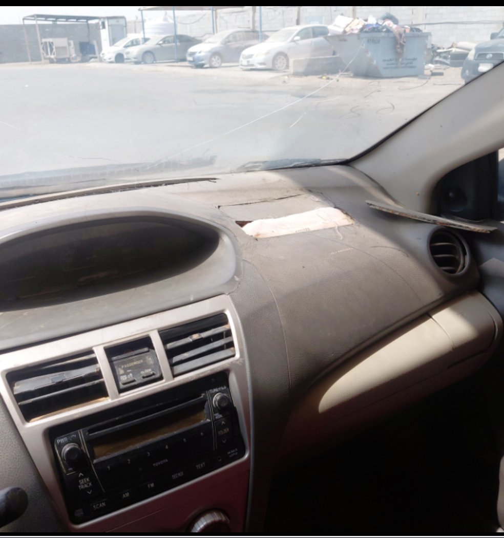 Toyota Yaris  2012 image