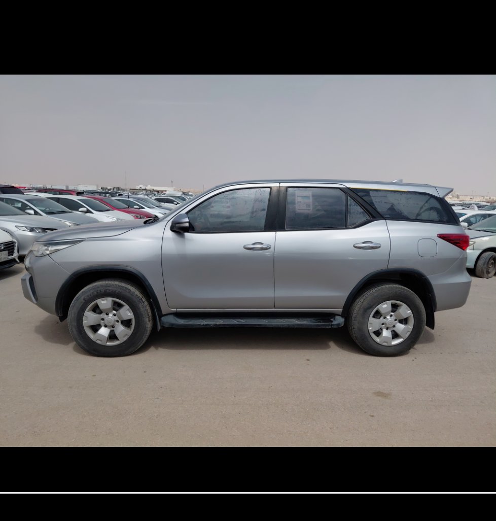 Toyota Fortuner GX1 2016 image
