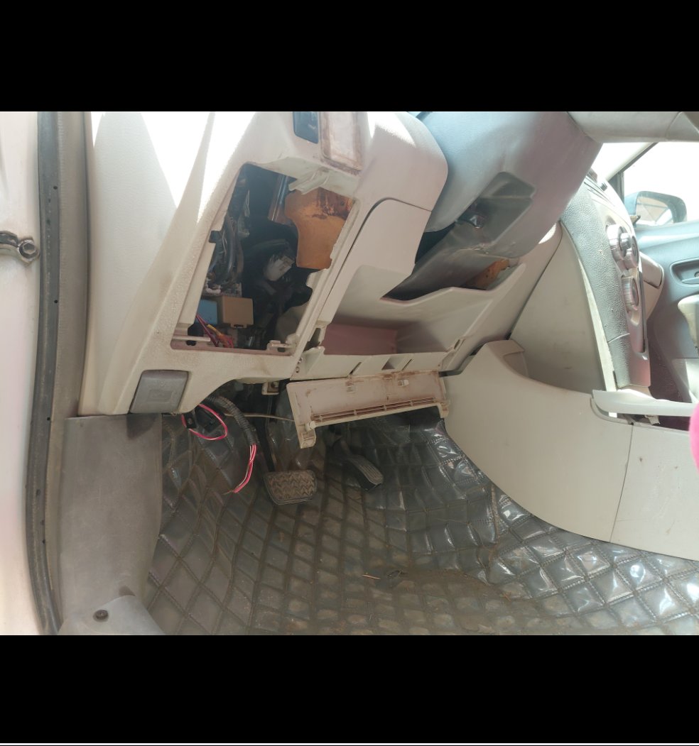 Toyota Yaris  2012 image