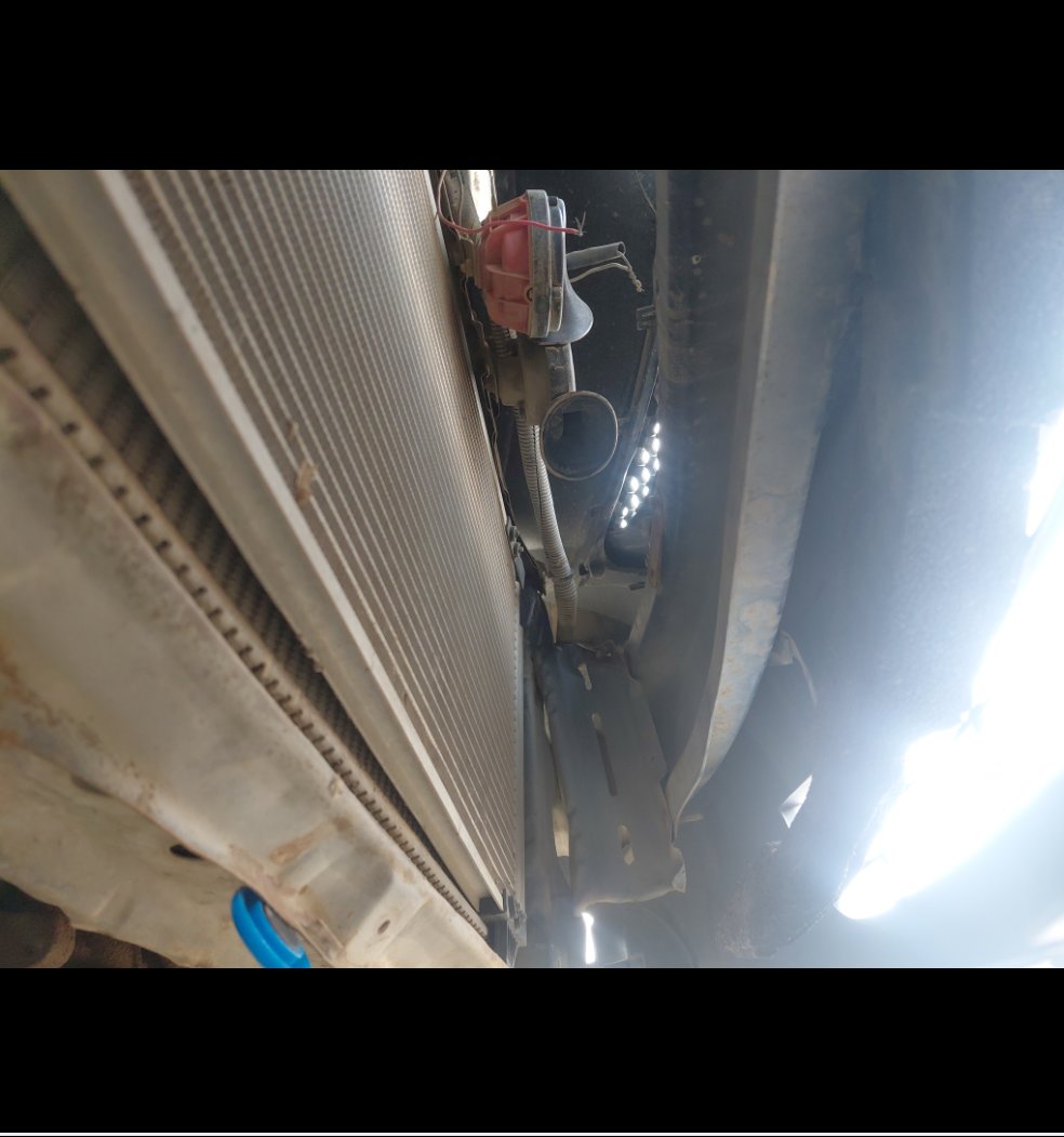 Toyota Yaris  2012 image