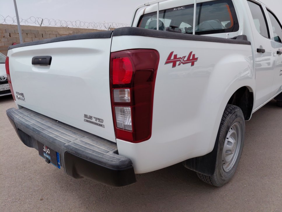 Isuzu D MAX 4X4 - 2023 image