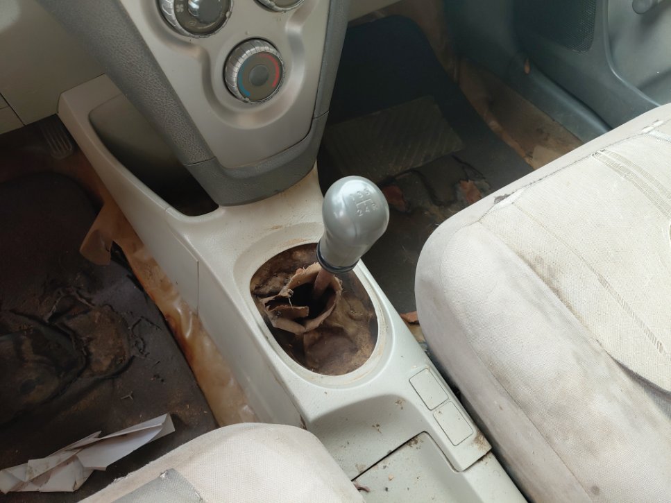 تويوتا يارس  2012 image