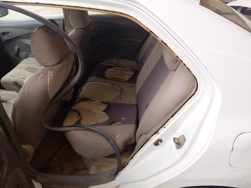 تويوتا يارس  2012 image