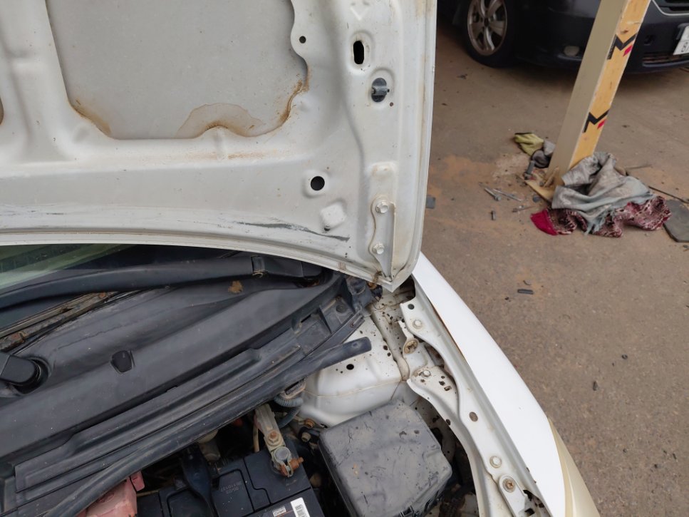 تويوتا يارس  2012 image