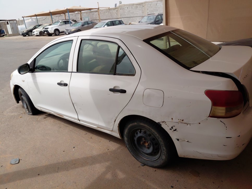 تويوتا يارس  2012 image