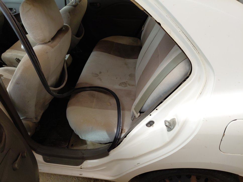 Toyota Yaris  2012 image