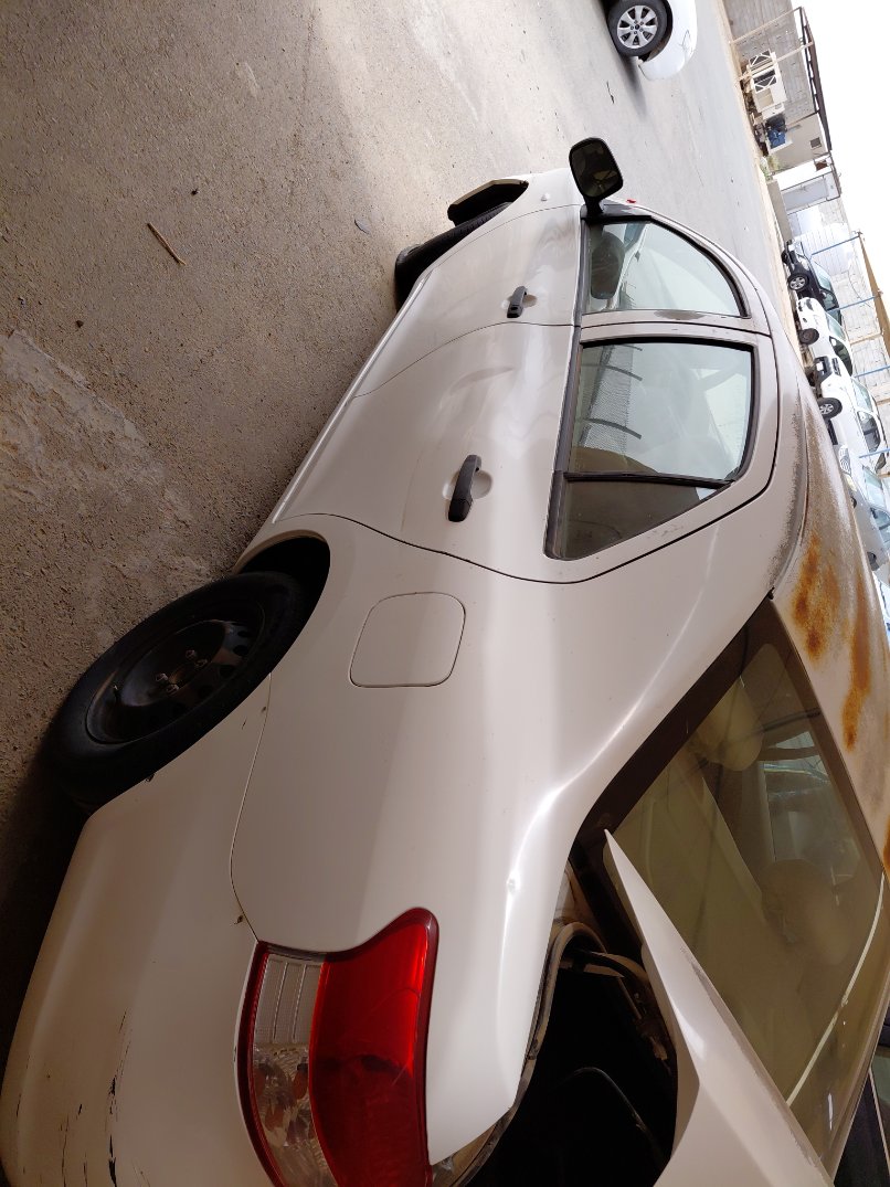 Toyota Yaris  2012 image