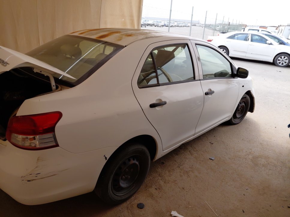 Toyota Yaris  2012 image