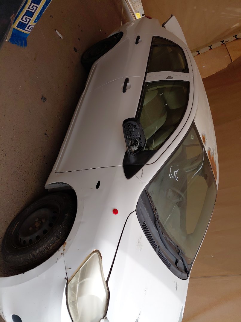 Toyota Yaris  2012 image