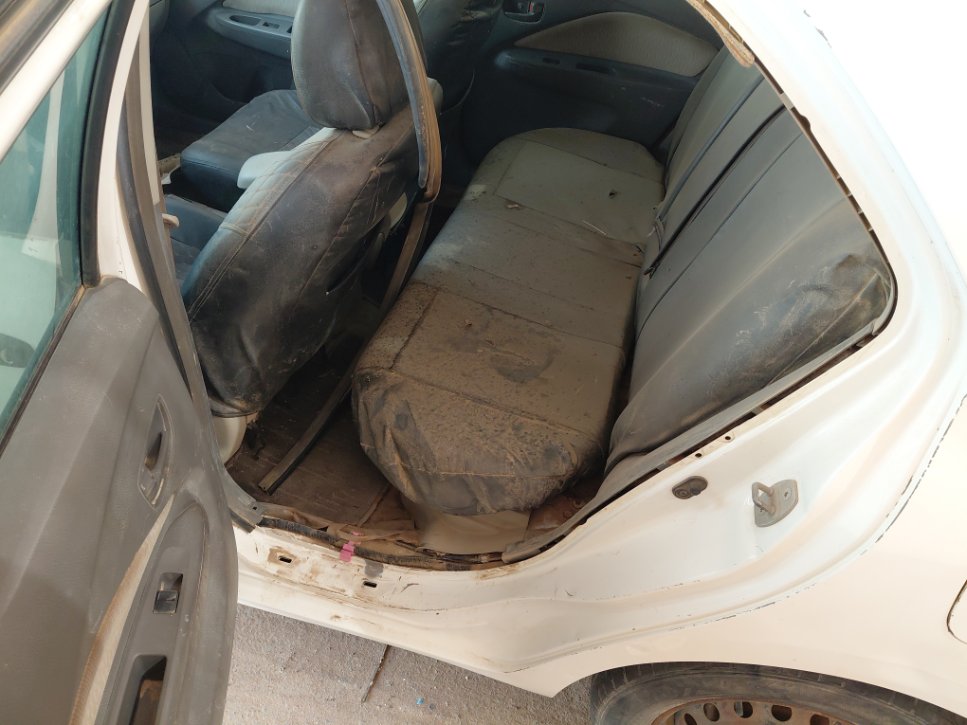 تويوتا يارس  2012 image