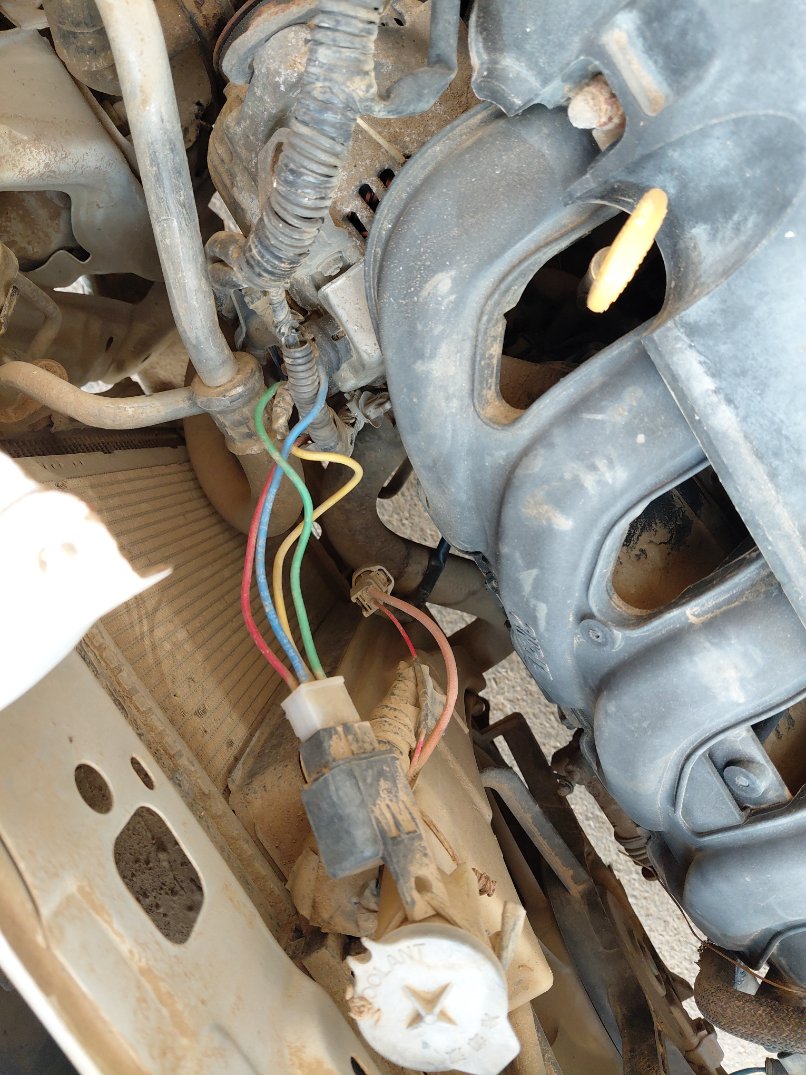 تويوتا يارس  2012 image