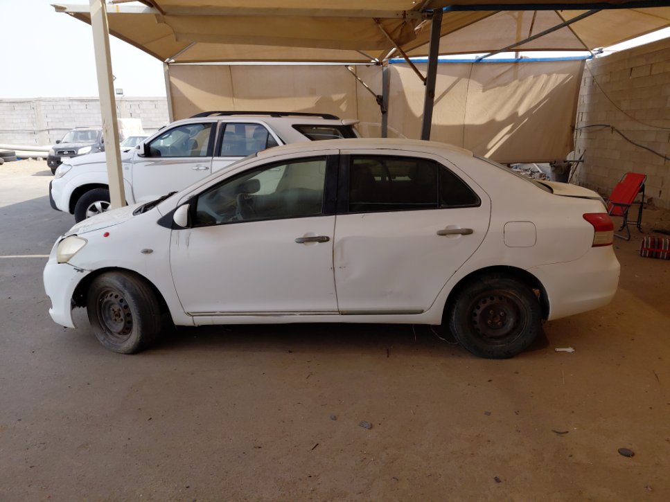 تويوتا يارس  2012 image