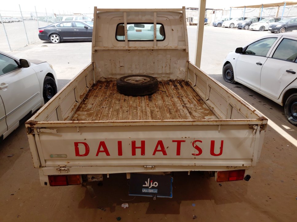 دايهاتسو دباب  2013 image