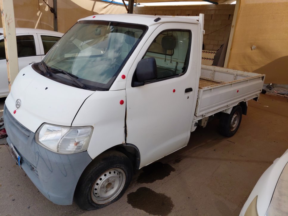 دايهاتسو دباب  2013 image