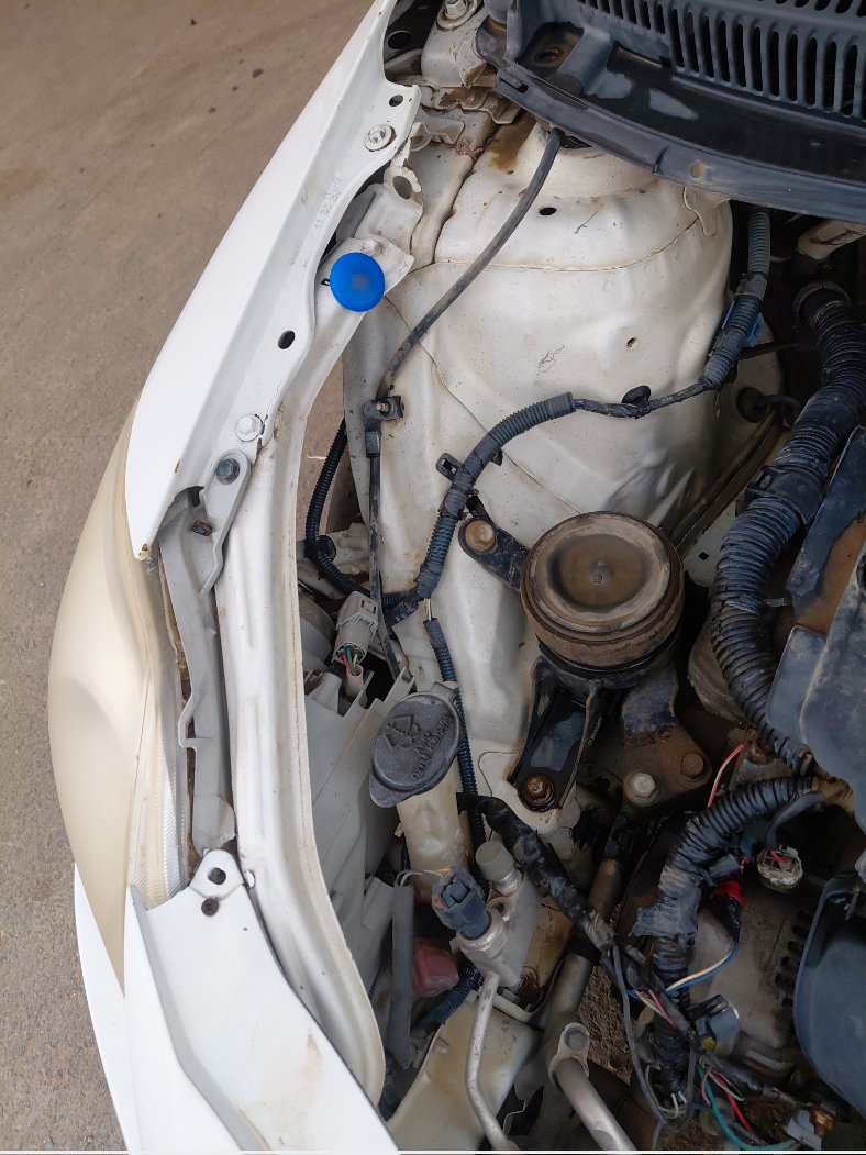 Toyota Yaris  2012 image