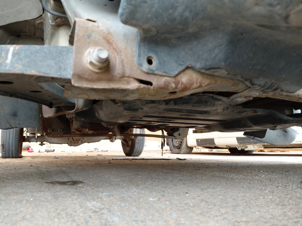 دايهاتسو دباب  2013 image