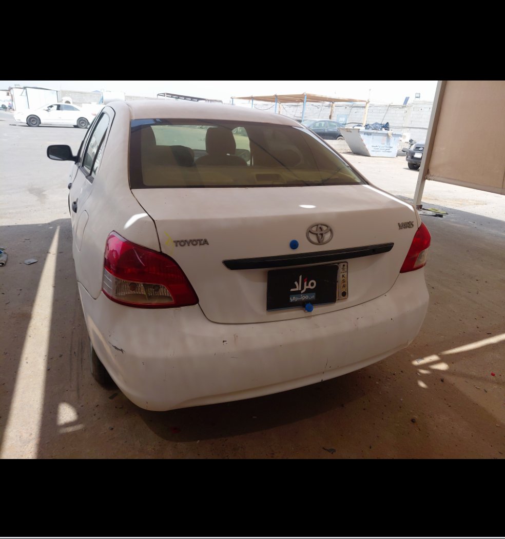 Toyota Yaris  2012 image