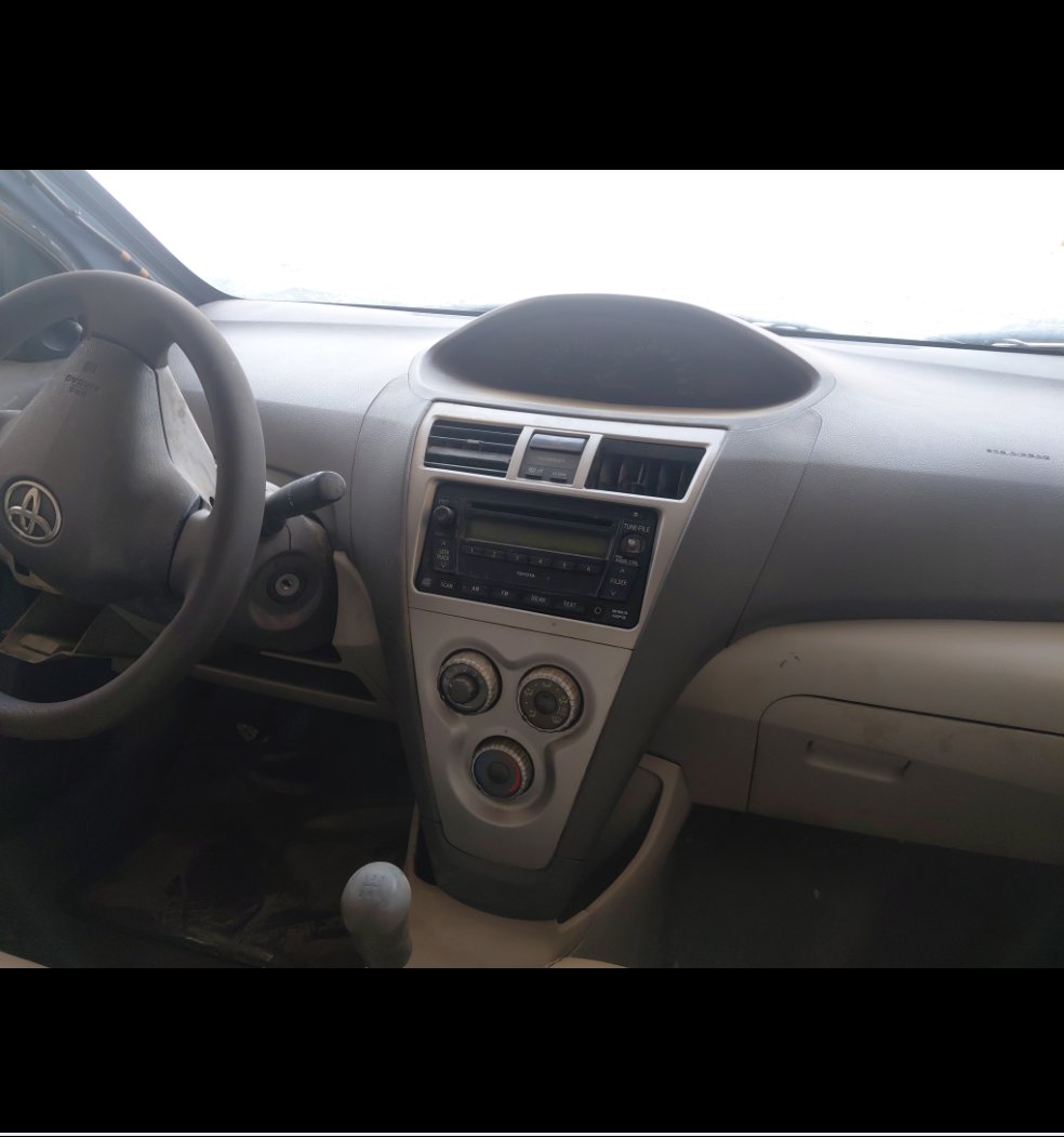 تويوتا يارس  2009 image