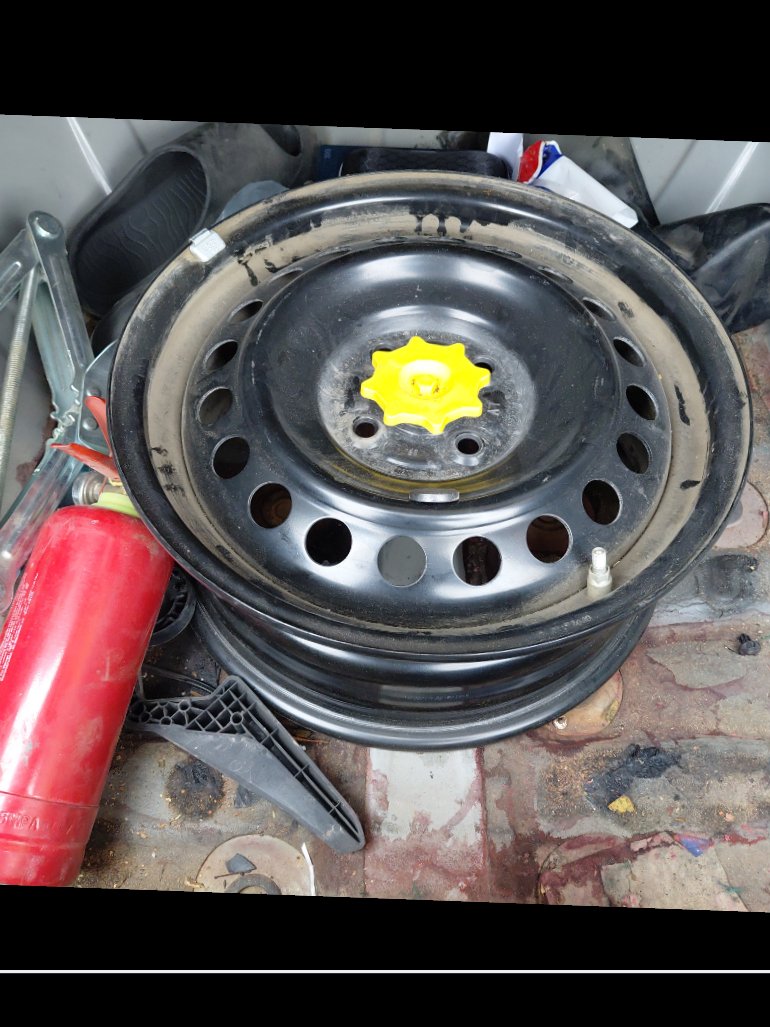 Toyota Yaris Y 2023 image