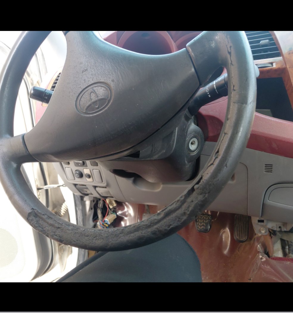 Toyota Hilux  2010 image