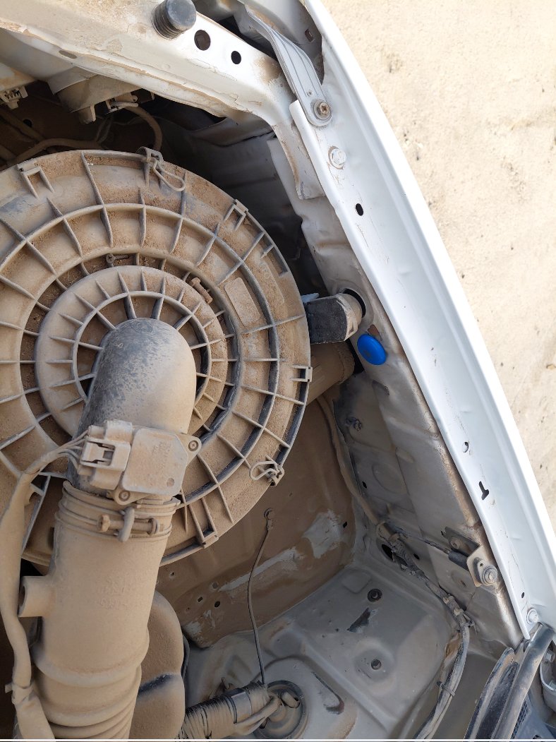 Toyota Hilux  2010 image