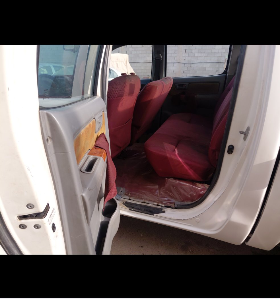 Toyota Hilux  2010 image