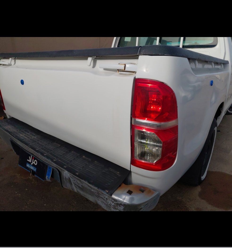 Toyota Hilux  2010 image