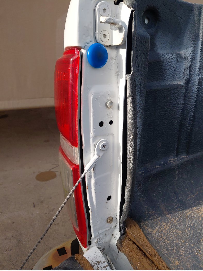 Toyota Hilux  2010 image